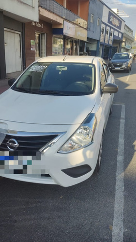 Nissan Versa V-Drive 1.6 4p