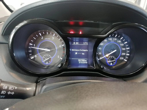 Jmc Vigus 2.4 Lx Mt