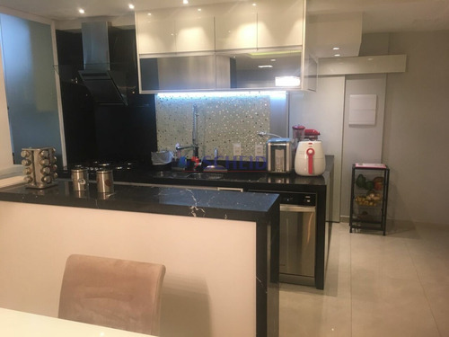 Imagem 9 de 15 de Maravilhoso Apt, Repleto Armários, 3 Dormit, Suite, 2 Vagas,varanda C/churrasqueira. - Mr79413