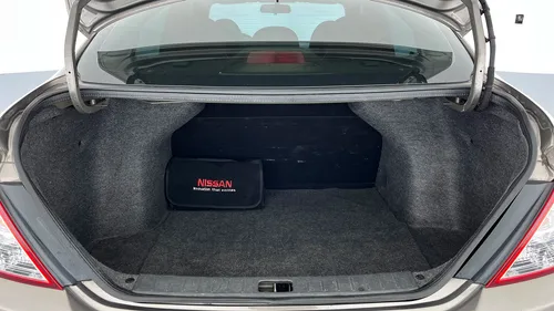 Nissan Versa Drive