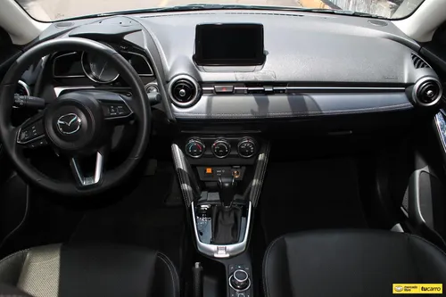 Mazda 2 1.5 Grand Touring Lx Sedan