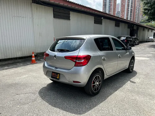 Renault Sandero 1.6 Authentique / Life
