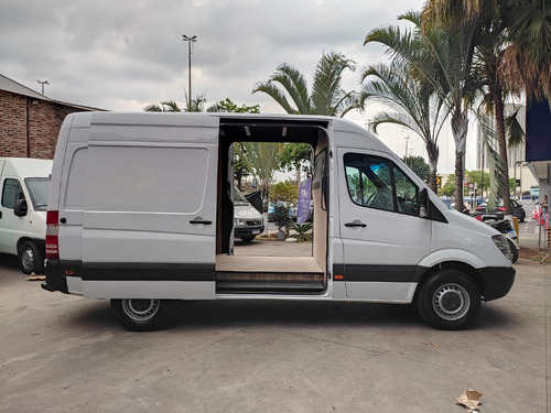 Mercedes-Benz Sprinter Furgão 2.2 Cdi 415 Longo 5p