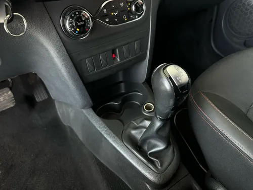 Renault Sandero Y Stepway 2023
