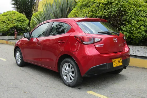 Mazda 2 1.5 Touring Mt