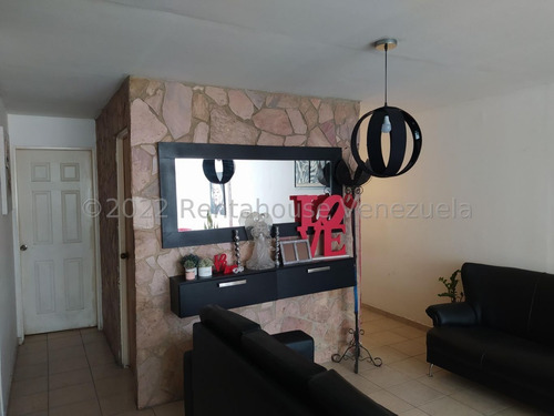 Imagen 3 de 13 de Apartamento En Venta San Pablo Turmero 22-23235 Hc