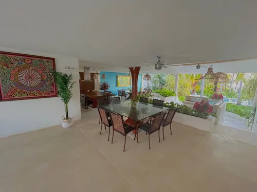Acapulco Desayunate En La Playa... Casa Playa Encantada Te Invita Para Que Desayunes ¡¡¡ Como En Casa...pero, Con Playa...!!! Hospedate 2 Noches Con 15 Amigos Y Disfruta De Una Divertida Fogata