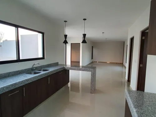Casa En Venta Merida, San Diego Cutz En Privada, Modelo Pos, Lista.