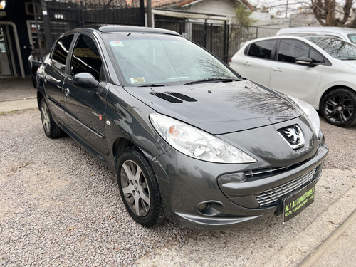 Peugeot 207 1.4 Quiksilver 75cv
