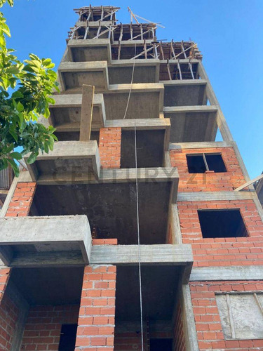 Monoambiente En Construcción 8 Entre 38 Y 39