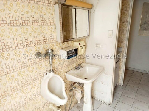 Imagen 6 de 9 de Consultorio En Venta La Campiña 23-26013