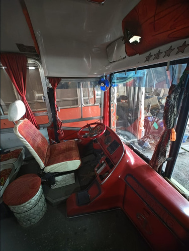 Colectivo Deutz 0a101