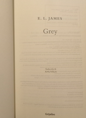 Grey - E. L. James - Caballito Sur - Parque Chacabuco (Usado)