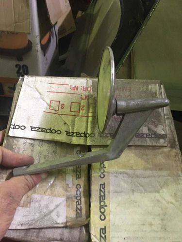 Imagem 3 de 4 de Espelho Retrovisor Para Carro Antigo