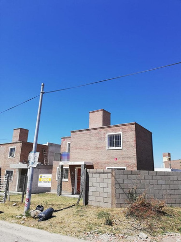 Imagen 1 de 10 de Casa - Lomas Sur