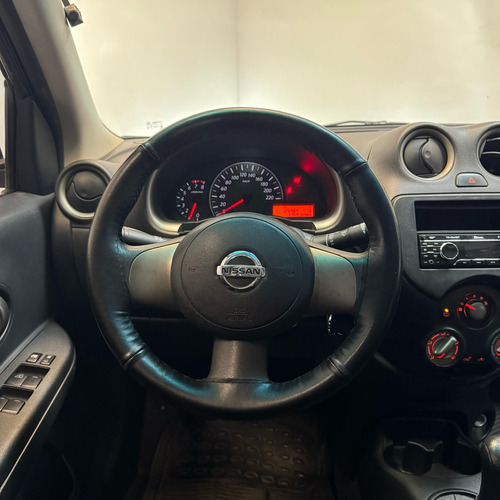 Nissan March 1.6 Advance Mt