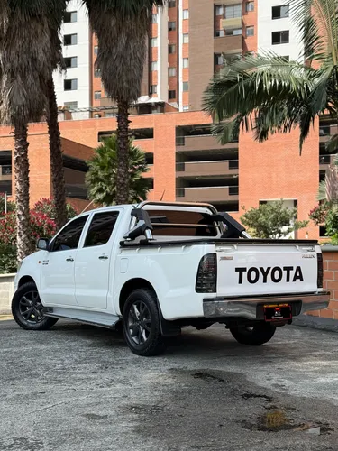Toyota Hilux 2.7 Imv
