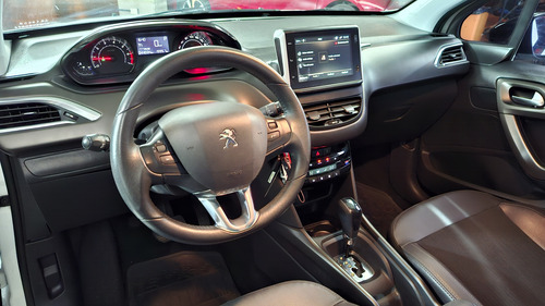 Peugeot 2008 1.6 FELINE TIPTRONIC AM20