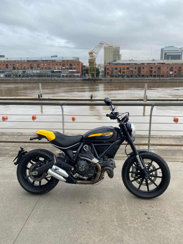 Ducati Scrambler 800 Ful Th