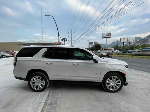 Imagen 5 de 15 de Chevrolet Tahoe 2021 5p High Country V8/6.2 Aut