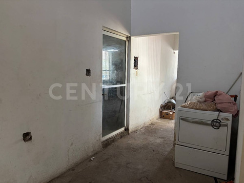 Casa De Una Planta En Venta En La Haciendita, Chihuahua.