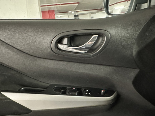 Nissan Pick Up 2020