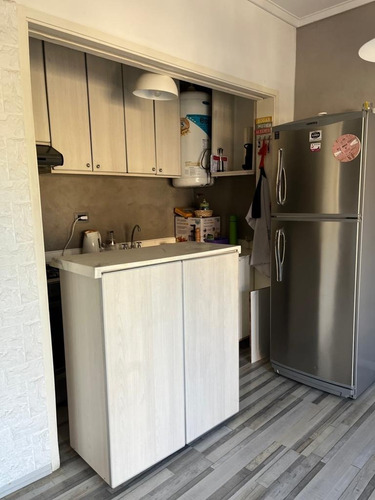 Imagen 6 de 11 de Impecable Departamento Totalmente Reciclado
