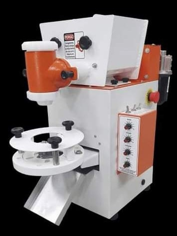 Imagem 1 de 1 de Máquina Modeladora De Salgados .