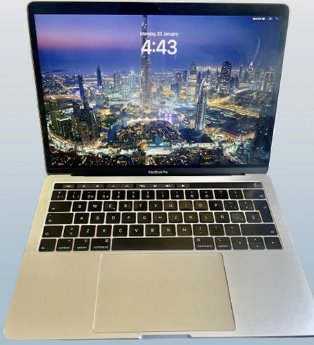 Macbook Pro 13 Touch Bar I 8gb Ram I 512 Ssd Plata (2018) (Usado)