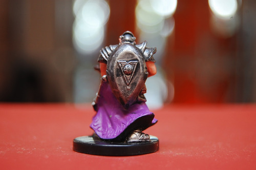 Cleric Of Syreth #03 War Of The Dragon Queen Dungeons Dnd (Usado)