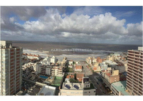 Imagen 1 de 16 de Apartamento En Peninsula, 3 Dormitorios *