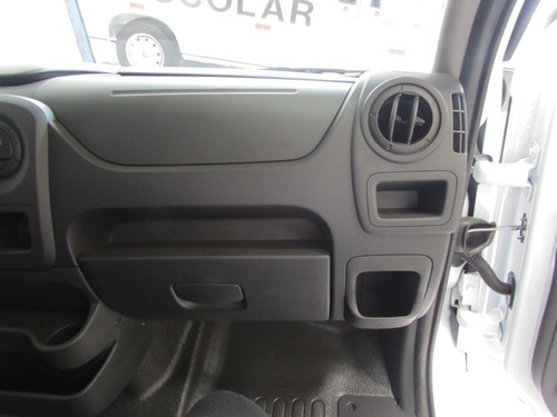 Renault Master Chassi Bau 0km 2.3 L2h1 2p