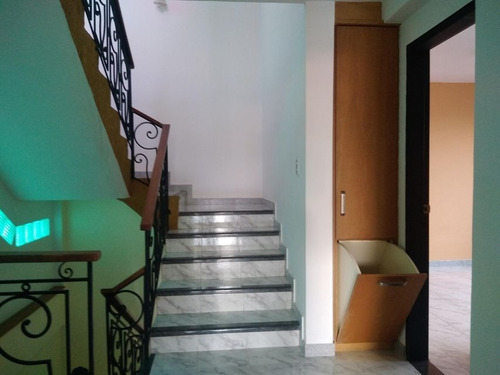 Imagen 10 de 18 de Eloisa Mejia Rentahouse Vende Townhouse En El Parral Valencia 22-9386