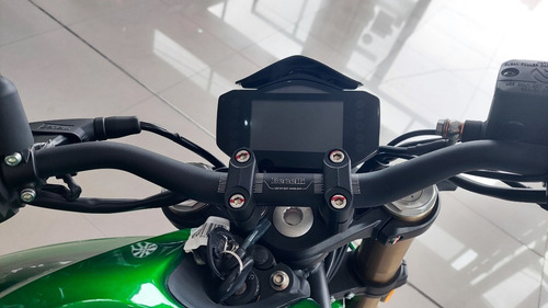Imagen 11 de 18 de Benelli 752s 0km