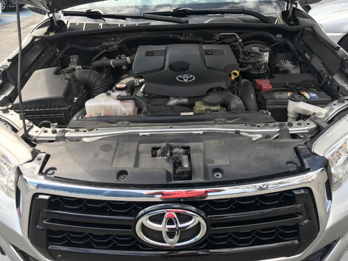 Toyota Hilux 2.8 SRV 4X4 CD 16V DIESEL 4P AUTOMÁTICO