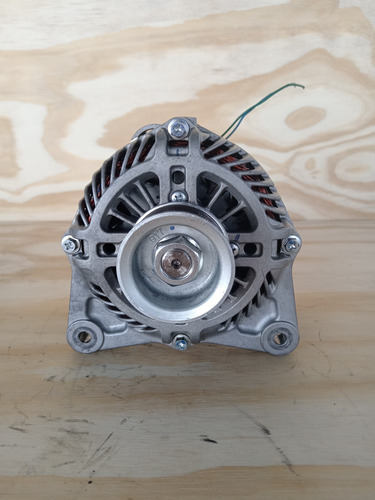 Alternador Nissan March O Versa 12-18 Original 