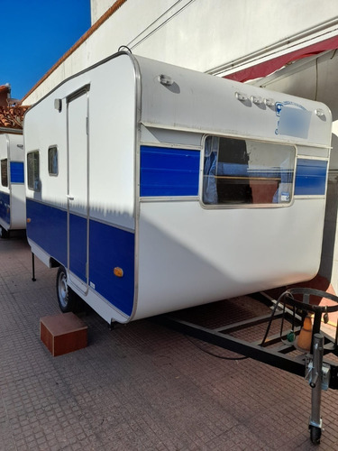 Imagen 2 de 23 de Casa Rodante 350 Clasica Lomas Camping