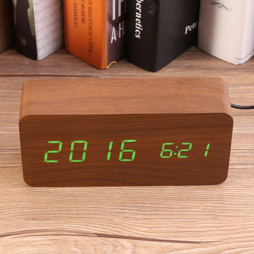 Despertador Digital De Madera De Tomotato Con Puertos De Car