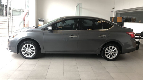Imagen 12 de 15 de Nissan Sentra 4 Puertas
