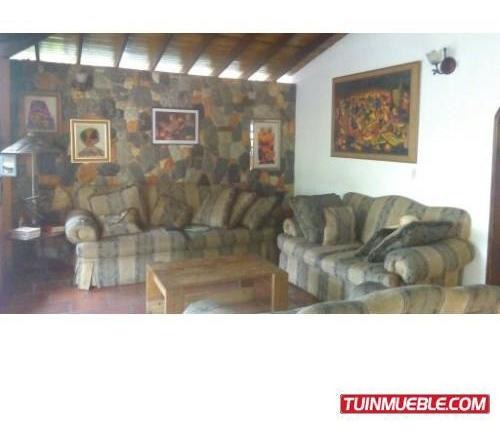 Imagen 4 de 8 de Casa En Venta. Urbanización La Mata Av. Principal