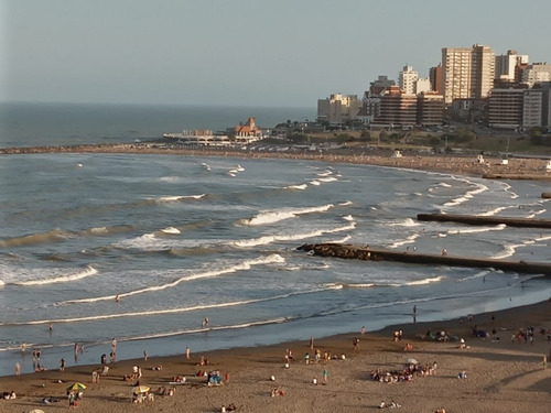 Imagen 9 de 13 de Depto. Amplio De 1 Amb Lateral Luminoso (frente Al Mar)