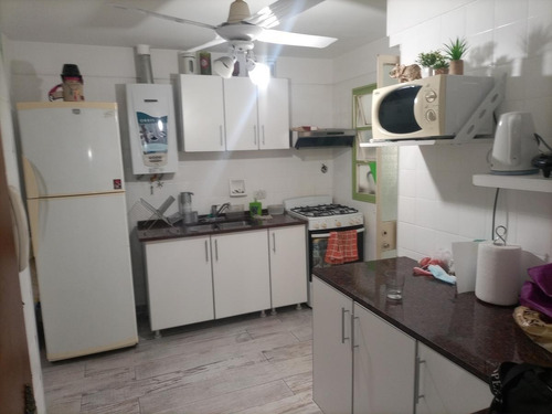 Imagen 10 de 21 de Venta De Departamento De 4 Ambientes En Pumacahua Al 100, Flores