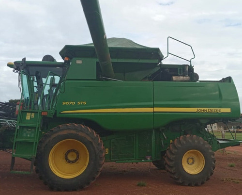 Colheitadeira John Deere Sts 9670 Ano 2014