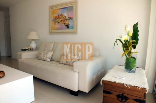 En Peninsula Departamento- Ref: 4089