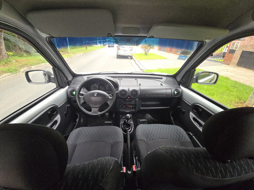 Renault Kangoo 1.6 Furgon Ph3 Confort 5as 2 Plc