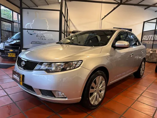 Kia CERATO FORTE 2.0