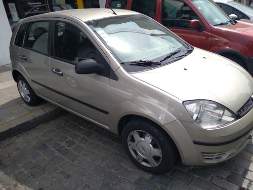 Ford Fiesta/06 1.6 Ambiente,m/buen Estado!,oport (mb)