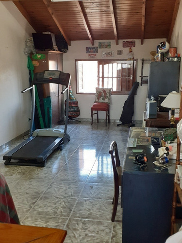 Imagen 5 de 30 de Triplex , Cochera 2 Autos, Dorm En Suite, Fondo Libre,