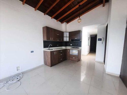 Apartamento En Arriendo Ubicado En Itagui Sector Samaria (23896).
