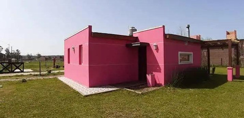 Casa En Venta - 2 Dormitorios 1 Baño - 405 Mts2 - Balneario Camet Norte